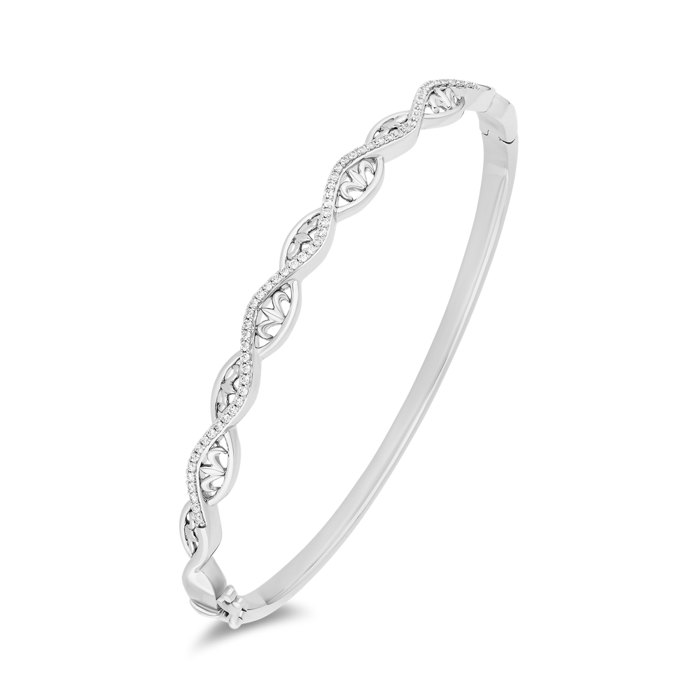 Hallmarkfinejewelry Lace Twist Bangle in Sterling Silver with Diamonds
