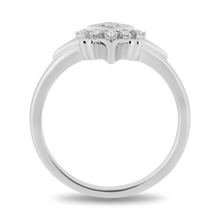 Load image into Gallery viewer, Hallmarkfinejewelry Lace North Star Ring in Sterling Silver with Diamonds
