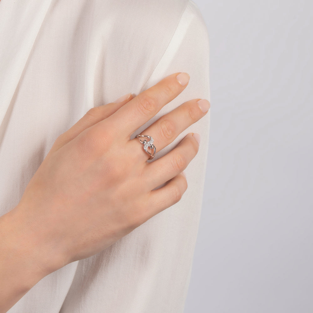 Hallmarkfinejewelry Embracing Hearts Ring in Sterling Silver with 1/10 Cttw Diamonds