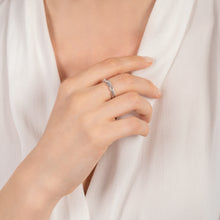 Load image into Gallery viewer, Hallmarkfinejewelry Lace Twist Band in Sterling Silver with Diamonds
