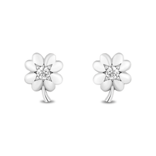 Load image into Gallery viewer, Hallmarkfinejewelry Clover Stud Diamond Earrings in Sterling Silver View 1
